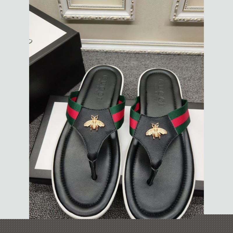 G*u*i slippers